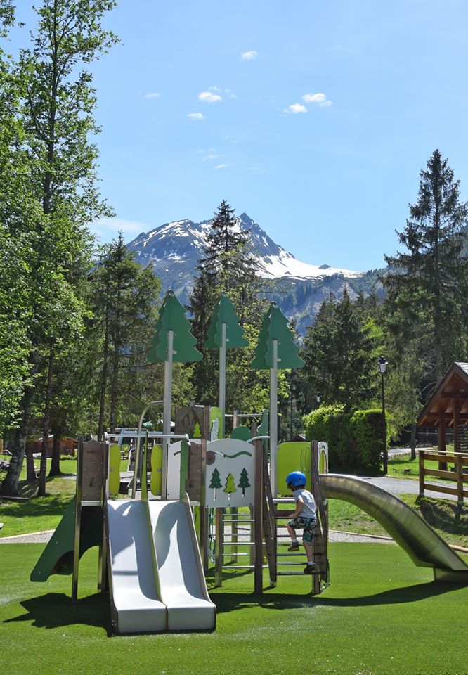 98423653_585217975447259_5173528510236459008_o