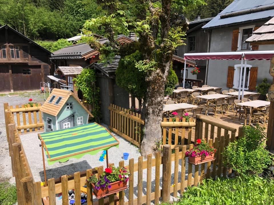 3E221CFB-3F1D-4A5A-A56A-2DE91B7D2697